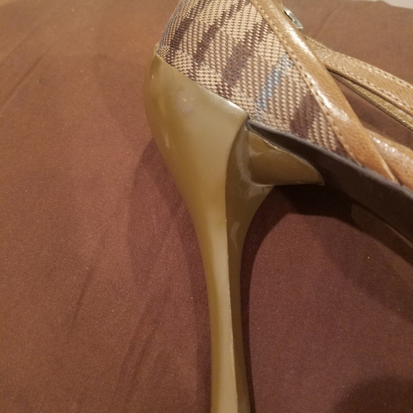 Linea Paolo Brown Plaid Print Heels 6 - Picture 4 of 5